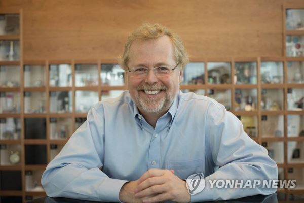 네이선 미어볼드(Nathan Myhrvold)전 마이크로소프트(MS)사 최고기술경영자 네이선 미어볼드 [네이선 미어볼드 페이스북 캡처=연합뉴스 자료사진]