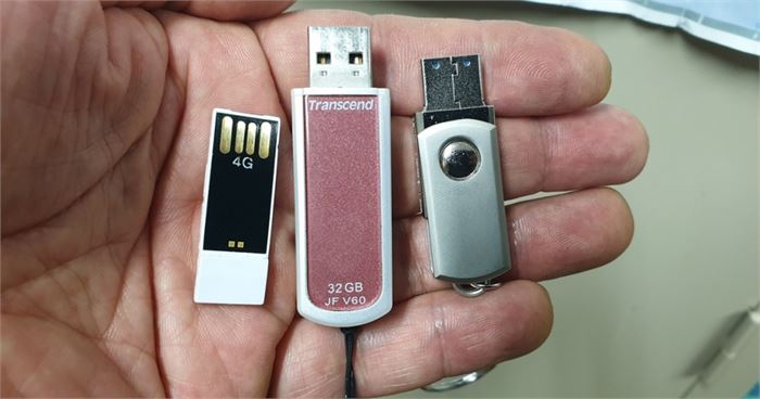 4GB, 32GB, 2TB USB 플래시 드라이브